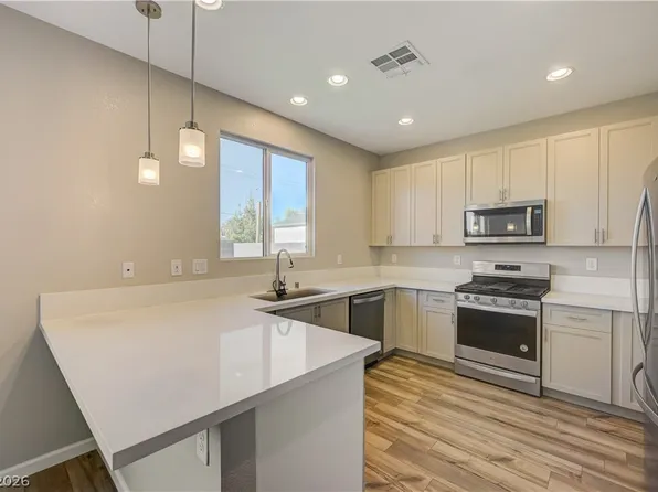 1014 Solemn Cactus Ave, North Las Vegas, NV 89031