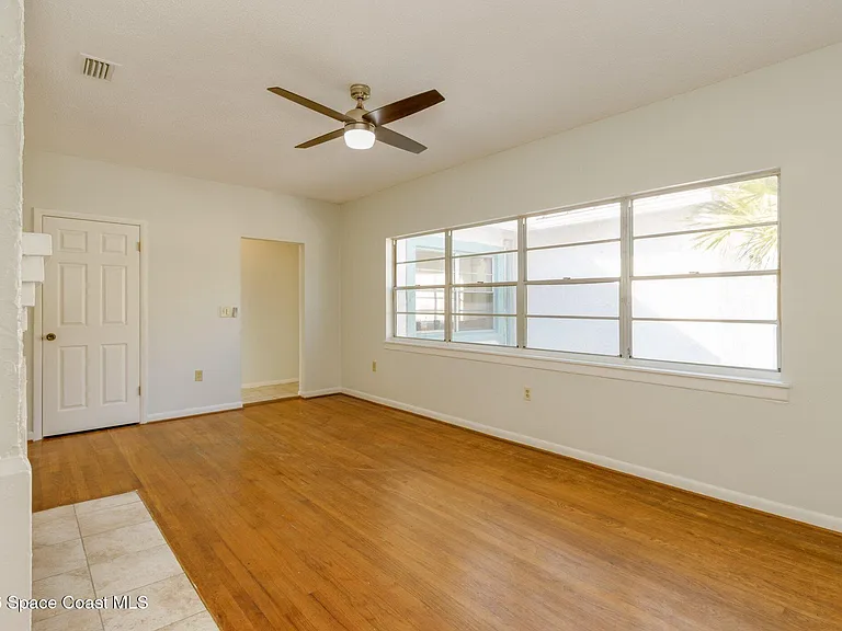 1501 S Shannon Ave #8 — Photo 7