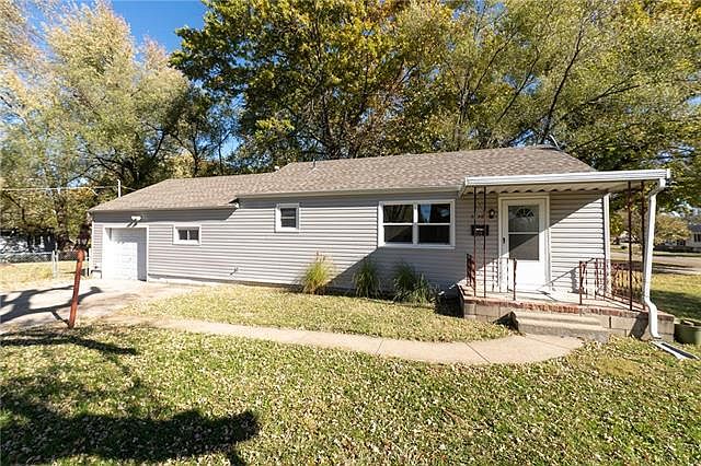 1st image of 3028 Hagemann St