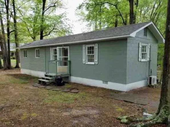 327 Zimmerman Lake Rd, Spartanburg, SC 29306