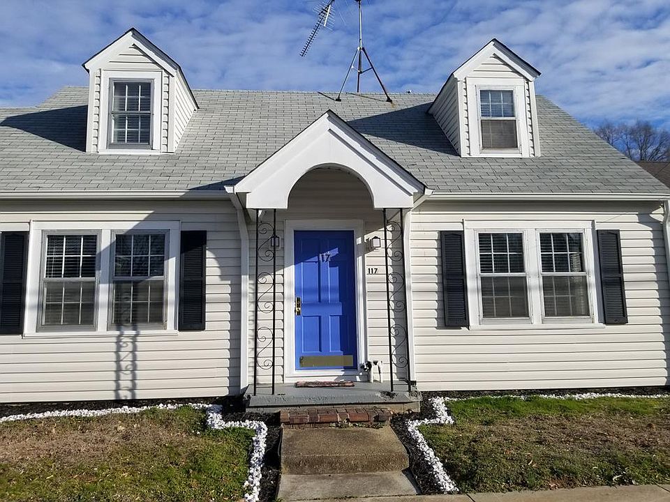 1st image of 117 College St