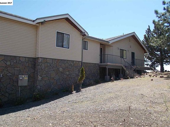 5th image of 692-522 Lahonton Heights Dr