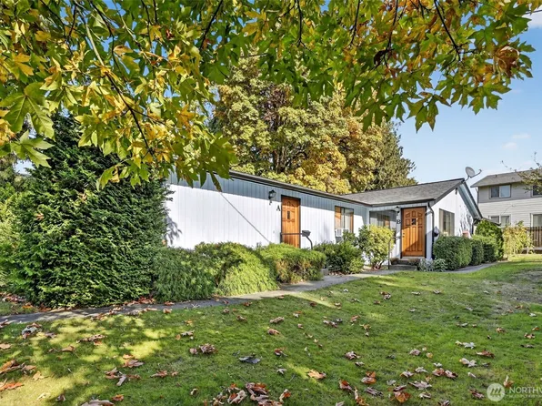 410 10th Street, Lynden, WA 98264