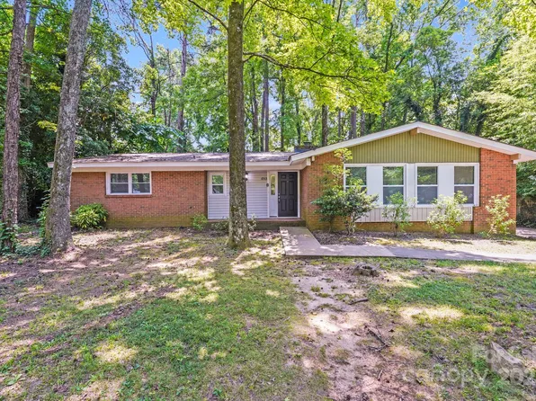 6513 Old Post Rd, Charlotte, NC 28212