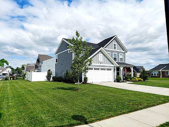 2nd image of 482 Mallard Lake Blvd