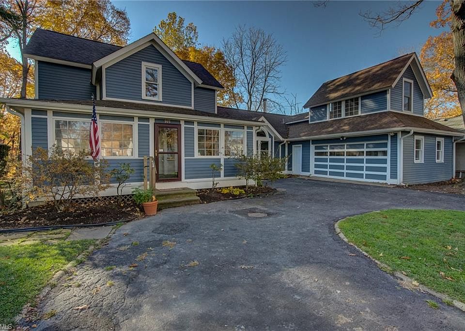 1st image of 915 Wexford Ave