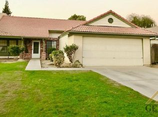 9304 Lanneau Ct, Bakersfield, CA 93311