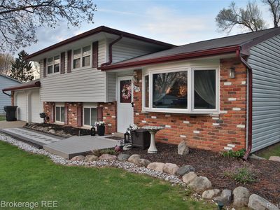 5382 Heath Ave, Clarkston, MI, 48346