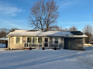 74 S 4080w Rd, Kankakee, IL 60901