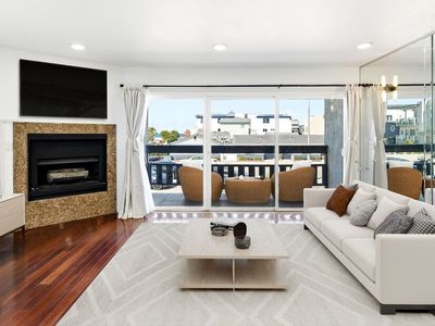 320 Hermosa Ave APT 102, Hermosa Beach, CA, 90254