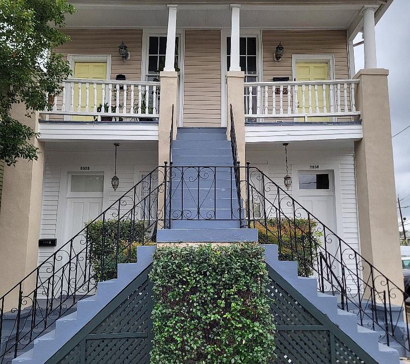 front- unit is top right