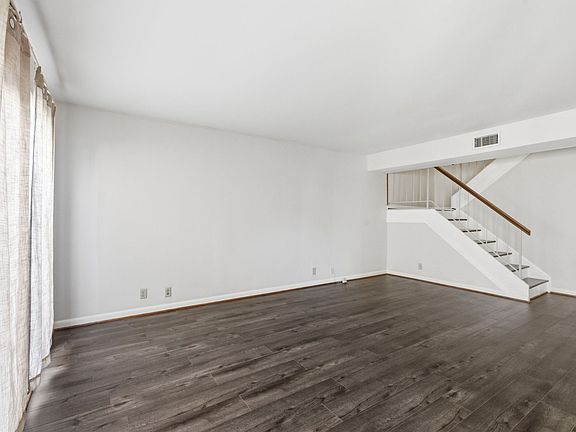 5th image of 2116 Hobbs Rd APT G6
