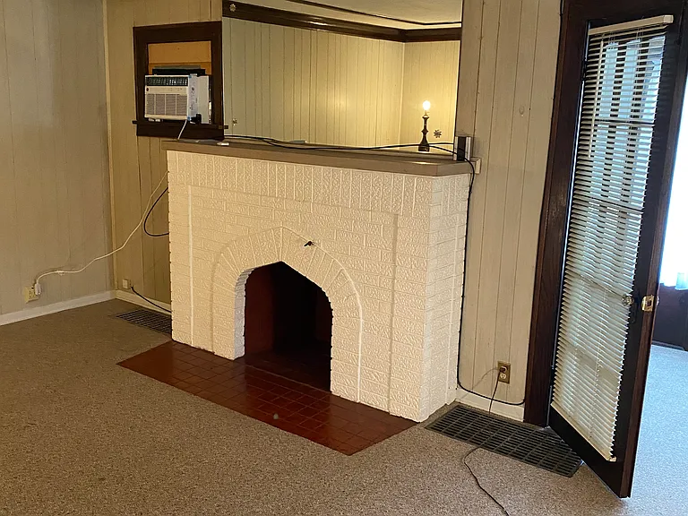 8906 Kennedy Ave #C — Photo 3
