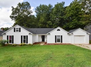 7434 Blythwood Ln, Charlotte, NC 28227