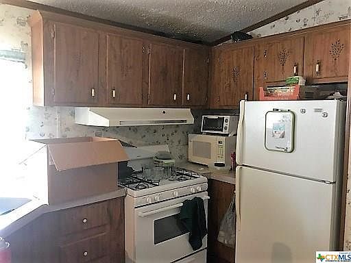 5th image of 311 W Ireland St #9