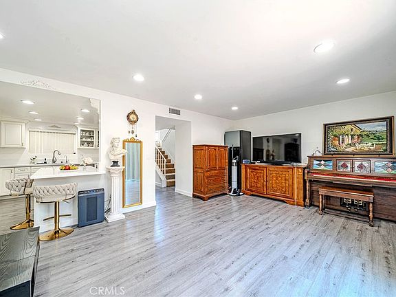 5th image of 5539 Cajon Ave