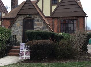 11823 222nd St, Cambria Heights, NY 11411