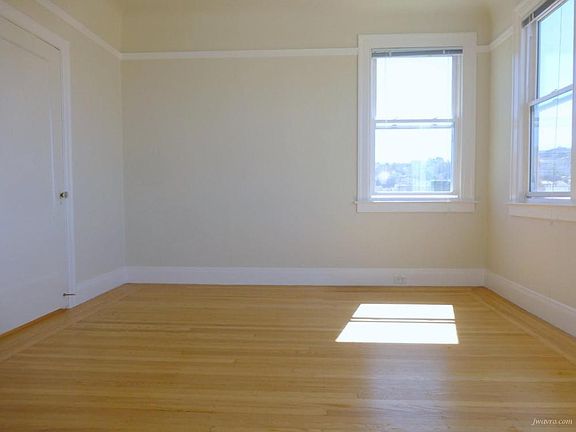 5th image of 1 Toledo Way APT 3