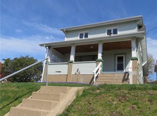 451 Rosslyn Ave, Springdale, PA 15144