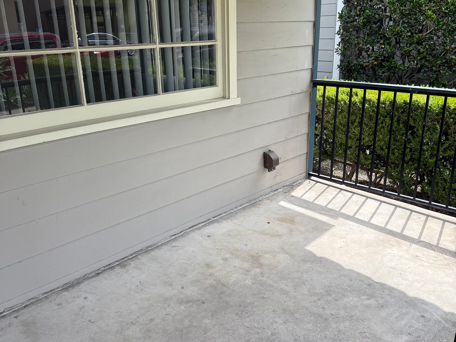 2 bed, 1.5 bath, 1200 sqft, $3,400 — Photo 4