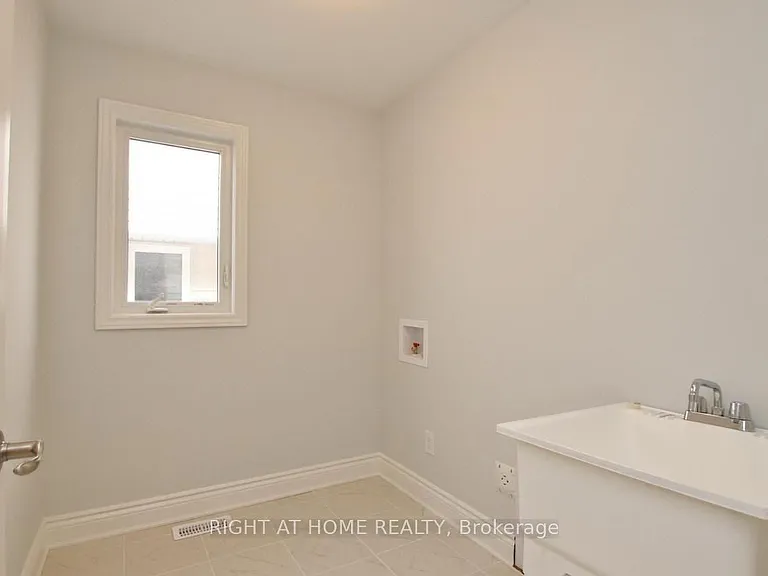 205 Yearling Cir — Photo 35