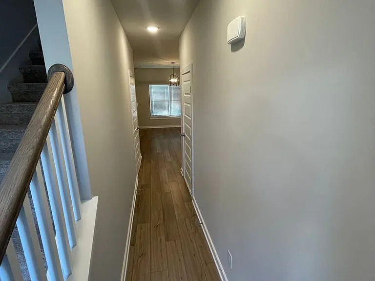 333 Buckhorn Cir — Photo 4