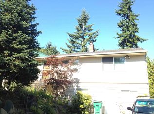 9421 20th Ave NE, Seattle, WA 98115