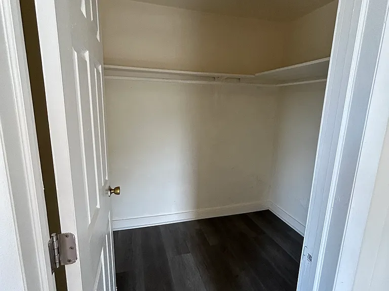 7 N Liberty Dr #7 — Photo 6