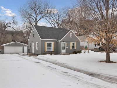2820 Maryland Ave S, Saint Louis Park, MN, 55426
