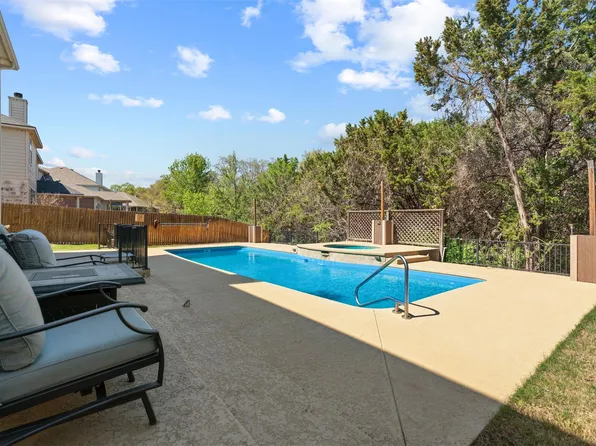 228 Hoot Owl Ln, Leander, TX 78641