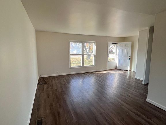 5th image of 3601 Kensington Ave