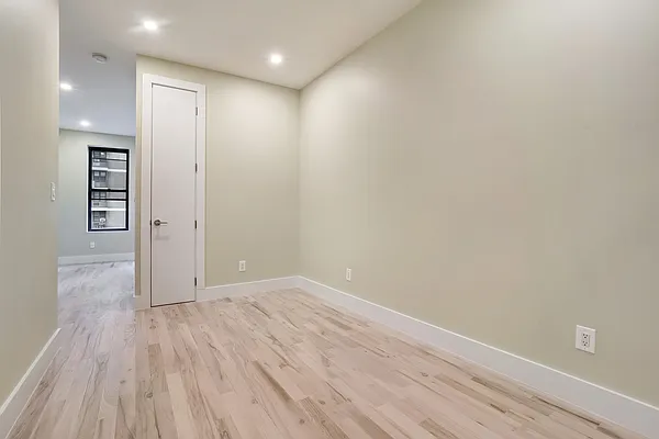 Rented by Triplemint | media 5