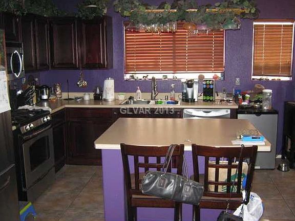 4th image of 320 Harbor Gulf Ct