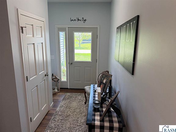 5th image of 12986 Meadow Creek Dr