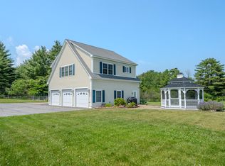 8 Ethels Way, Gorham, ME 04038
