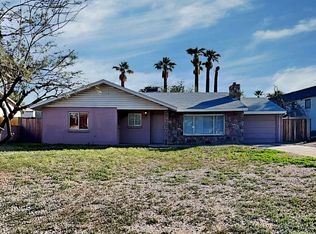 2704 N 27th St, Phoenix, AZ 85008