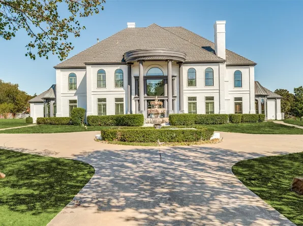 925 W Pleasant Run Rd, Desoto, TX 75115