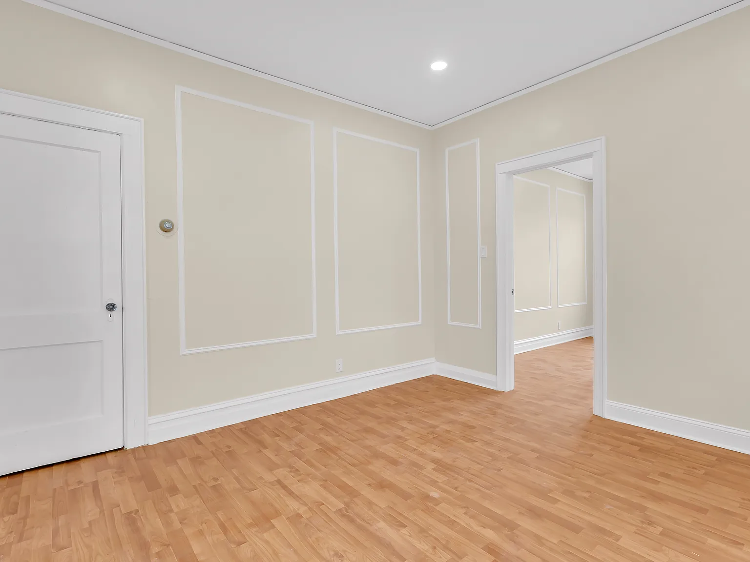 2 bed, $2,500 — Photo 2