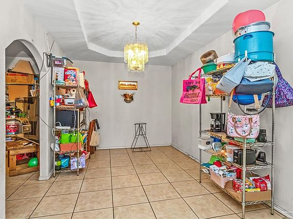 4th image of 419 W Bella Vista Ln