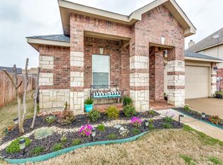 832 Grant St, Burleson, TX 76028