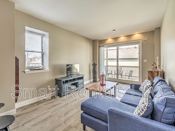 3rd image of 3629 McRee Ave #A