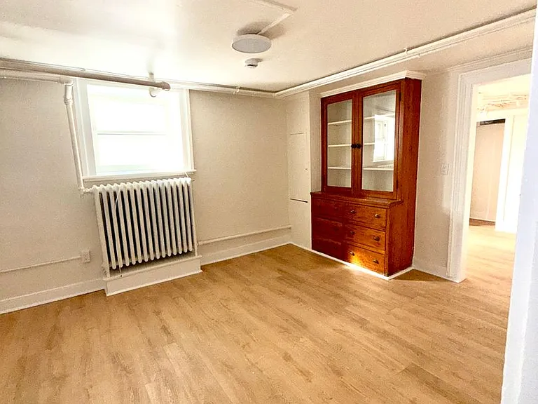 37 Green St — Photo 4