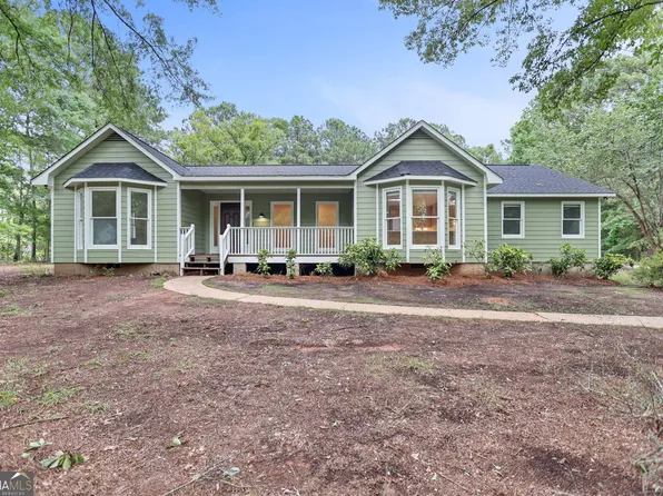 114 Pine Knoll Dr, Warm Springs, GA 31830