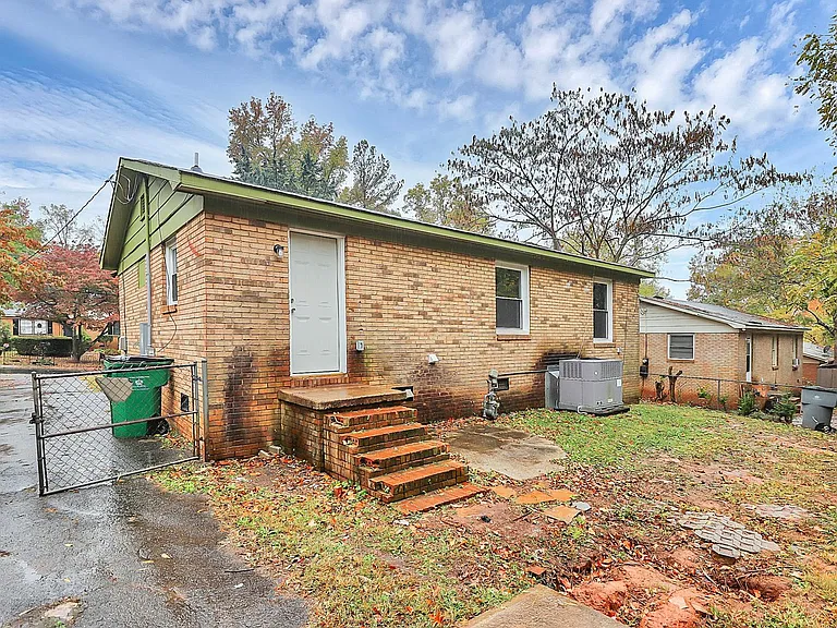 518 Echodale Dr — Photo 15