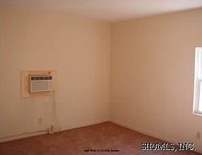 2nd image of 2027 Cleveland Blvd
