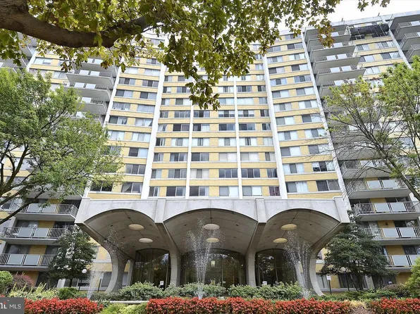 301 N Beauregard St APT 514, Alexandria, VA 22312