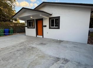 576 NE 70th St #576, Miami, FL 33138