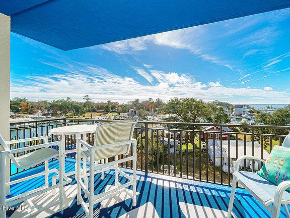 3rd image of 4425 Arendell Street #303 Harborside Club At 70 West