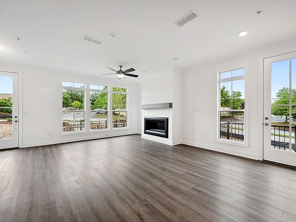 Benton II - Living Area