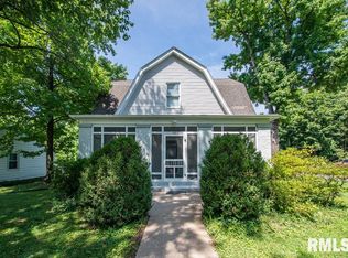 400 S Oakland Ave, Carbondale, IL 62901